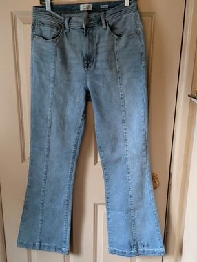 Kensie Light Blue Wide-Leg Stretch Jeans